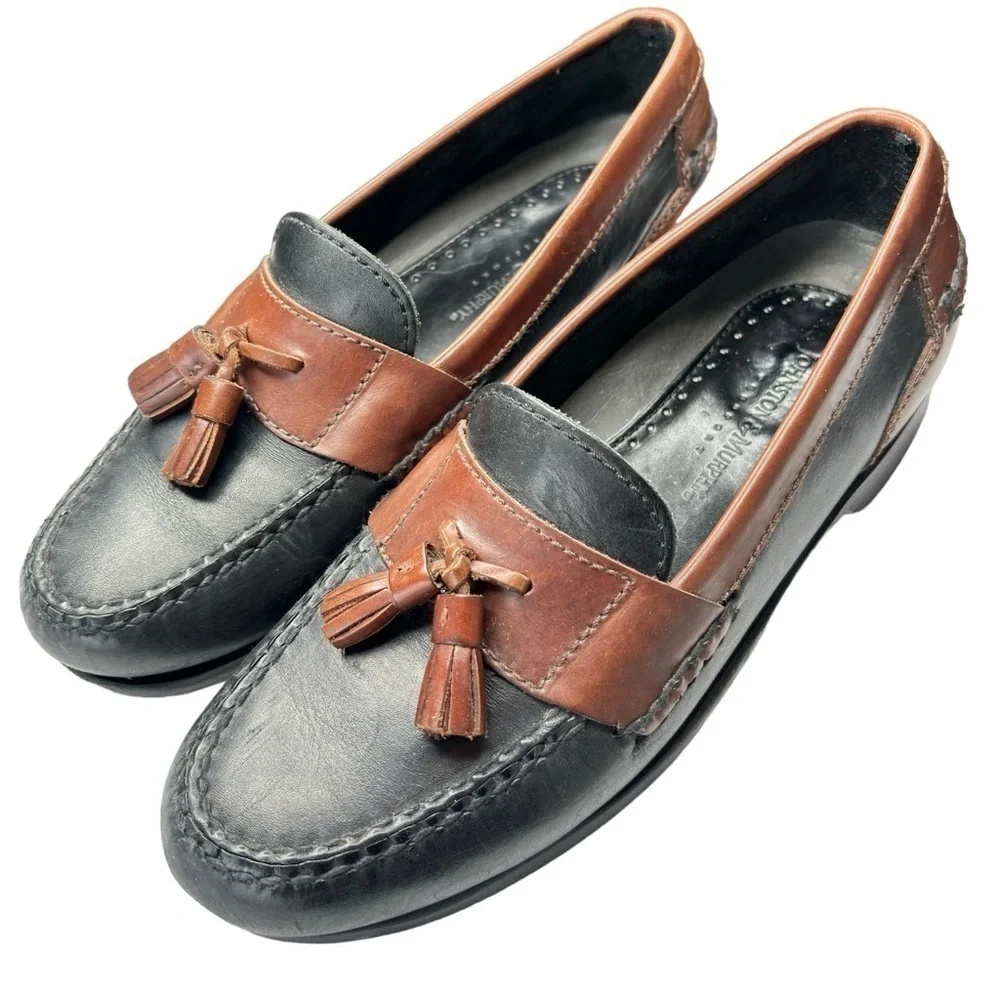 Johnston & Murphy Tassel Loafers Shoe Size 8.5 Black Brown Leather Moc Toe EUC